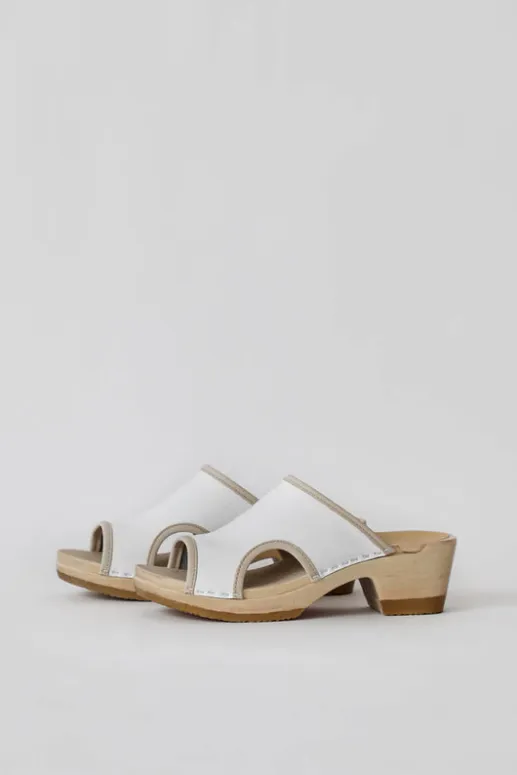 No.6 Store Alexis Clog on Mid Heel in White Patent