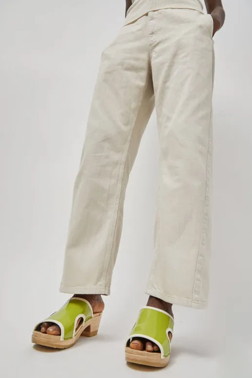 No.6 Store Alexis Clog on Mid Heel in Apple Patent