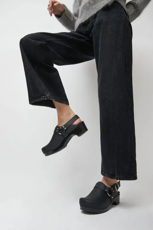 No.6 Store Brando Clog on Vintage Base in Black on Black Base