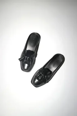 No.6 Store Cairel in Black