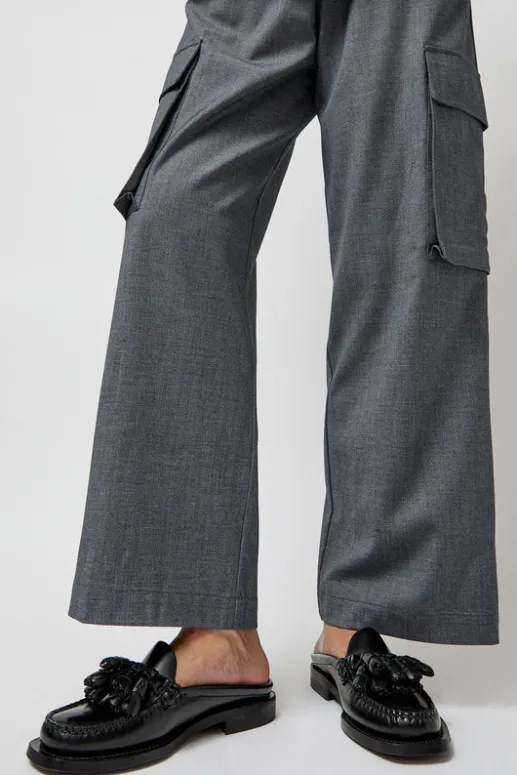 No.6 Store Cairel in Black