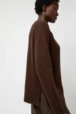 No.6 Store Cashmere Blend Crewneck Knit in Brown