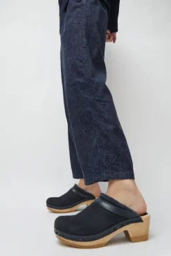 No.6 Store Dakota Shearling Clog on Mid Heel in Navy and Night