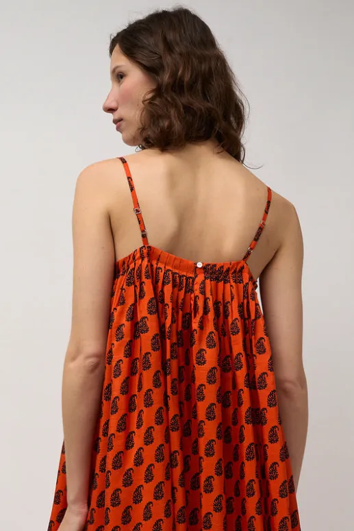 No.6 Store Etretat Print Handkerchief Dress in Vermillion Paisley