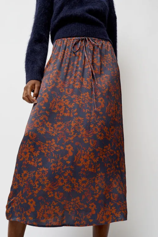 No.6 Store Inez Skirt in Rust and Navy Garden