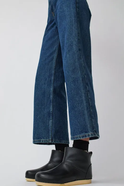 No.6 Store Low Shearling Clog Boot on Flat Bendable Base in Jet