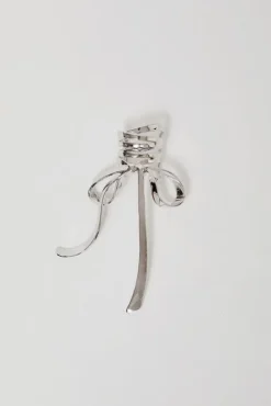 No.6 Store Metal Bow Clip in Silver