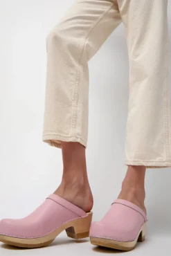 No.6 Store Old School Clog on Mid Heel in Light Pink