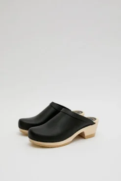 No.6 Store Old School Clog on Mid Heel in Black