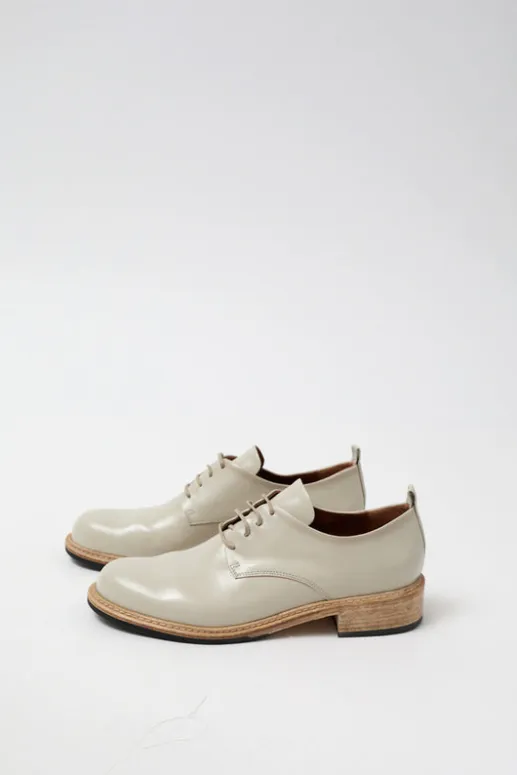 No.6 Store Oxford in Avorio