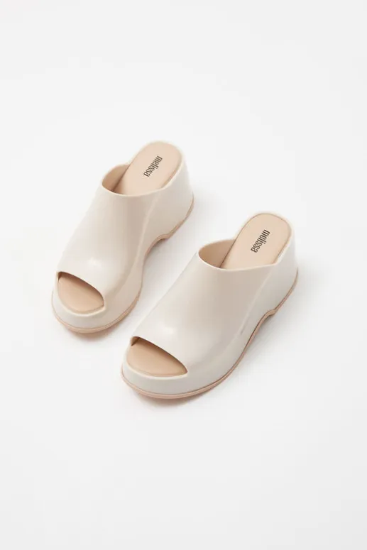 No.6 Store Patty in Beige
