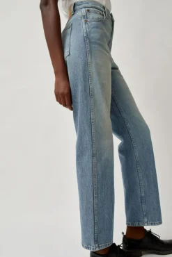 No.6 Store Plein High Straight Jean in Hudson Wash