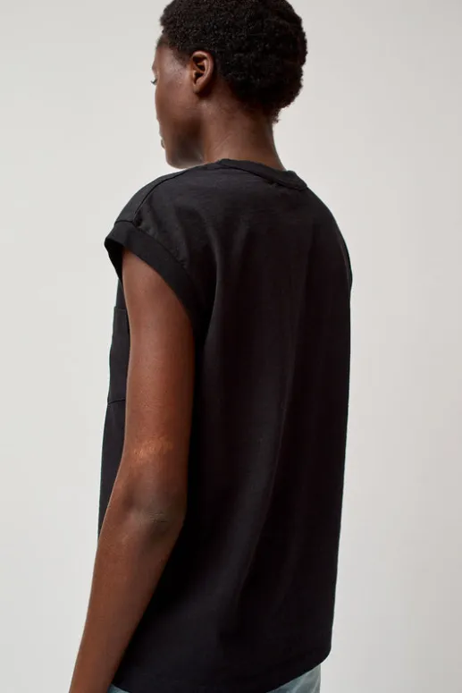 No.6 Store Pocket Tank in Stil Black