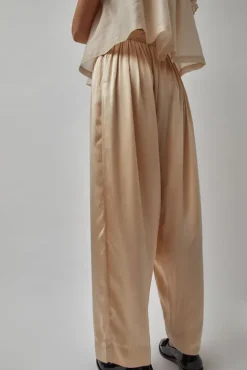 No.6 Store Raj Pleated Satin Pants in Creme