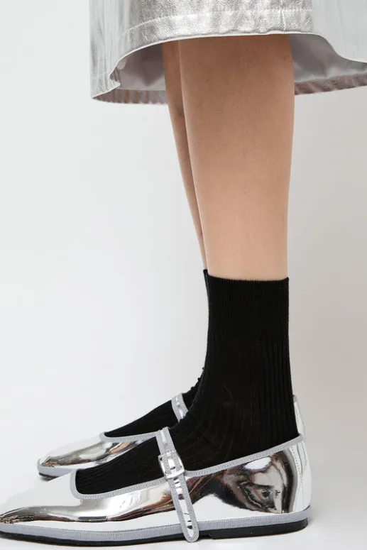 No.6 Store Ribbed Mid Calf Bio Cotton Socks in Nero