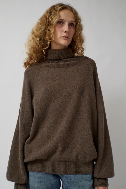 No.6 Store Soar Turtleneck in Teak Brown
