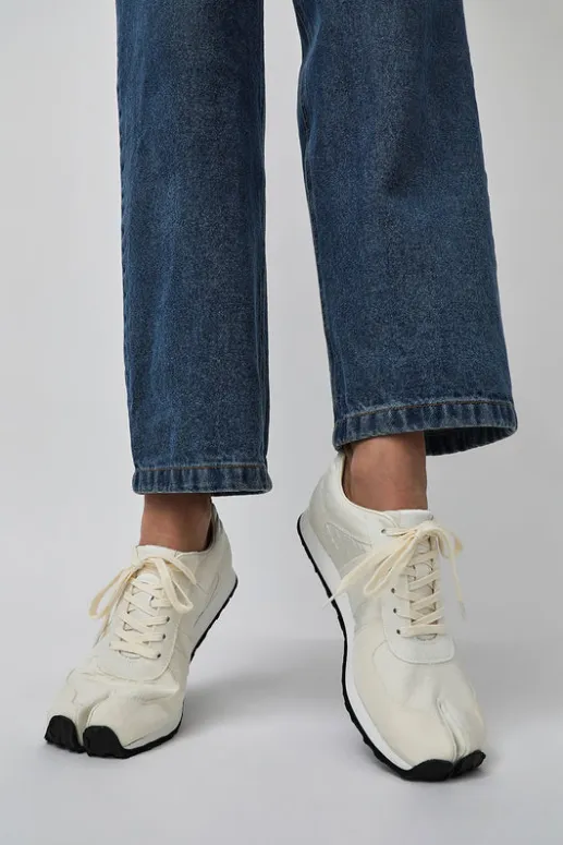 No.6 Store Tabi Trainer Rebirth in White