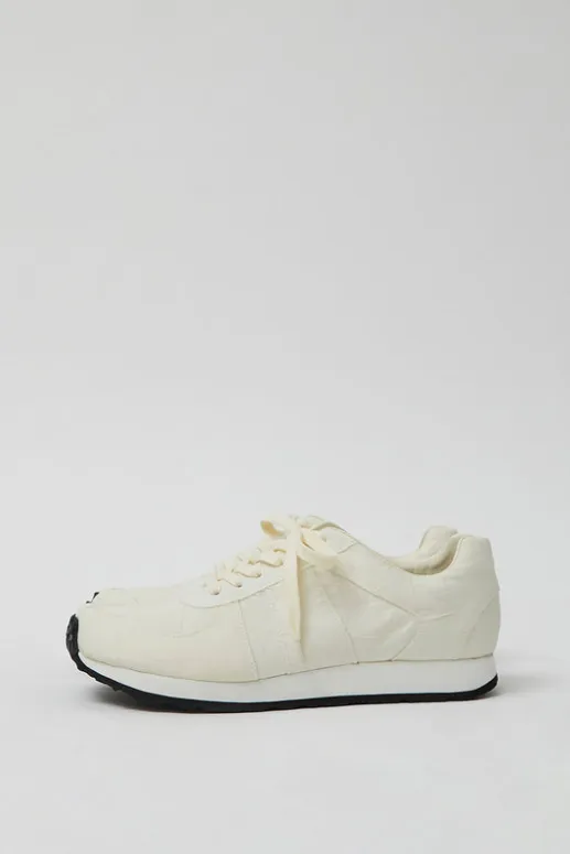 No.6 Store Tabi Trainer Rebirth in White