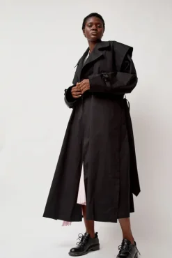 No.6 Store Trench Coat in Black