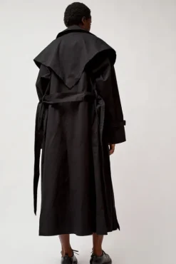 No.6 Store Trench Coat in Black