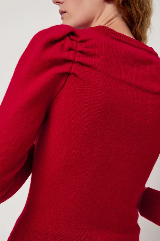 No.6 Store Victoria in Red