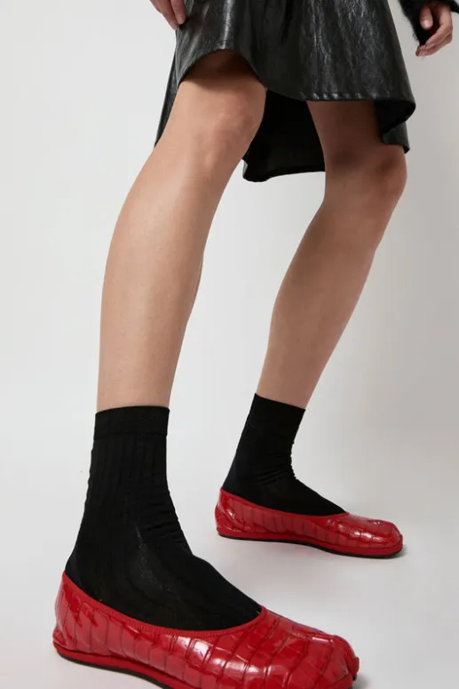 No.6 Store Viscose Tabi Socks in Black
