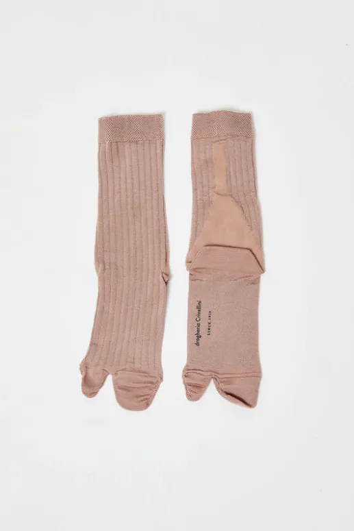 No.6 Store Viscose Tabi Socks in Rosewood