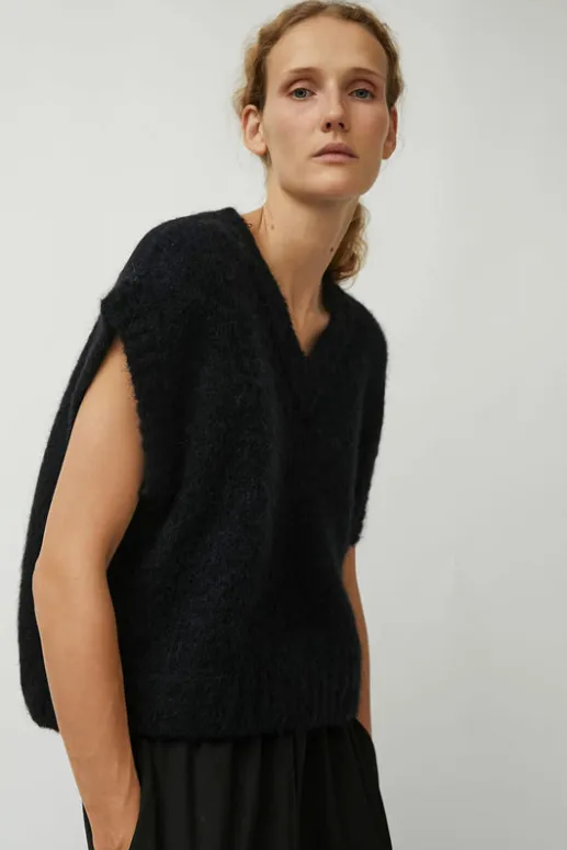 No.6 Store Yume Vest in Black