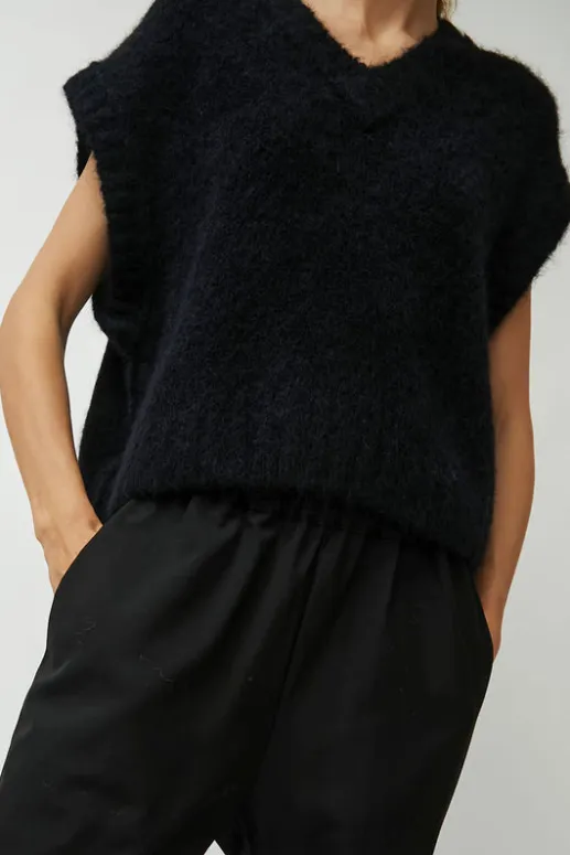 No.6 Store Yume Vest in Black